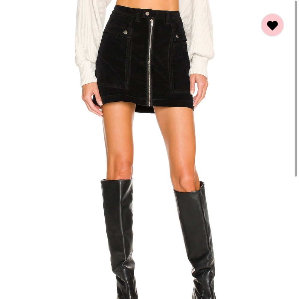 FREE PEOPLE🖤▪️Courderoy FALL or Winter mini skirt